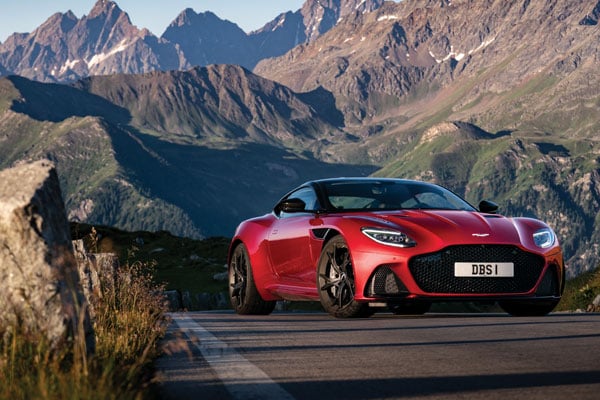 aston martin dbs superleggera