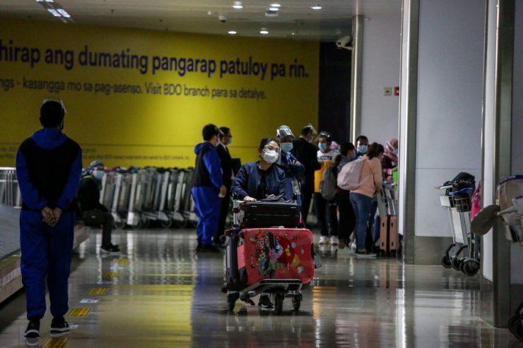 Covid-19 in Philippines Manila airport