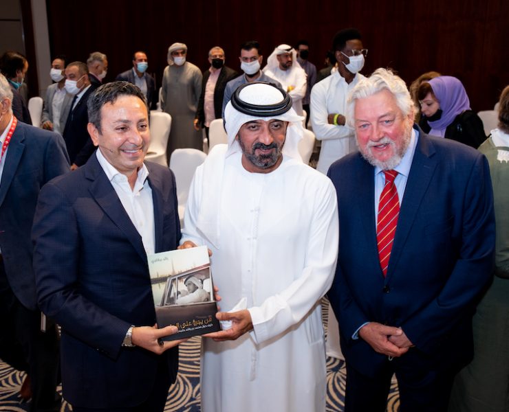 (left-right) Raed Barqawi, Sheikh Ahmed bin Saeed Al Maktoum and Ian Fairservice. Image credit: Motivate Media Group