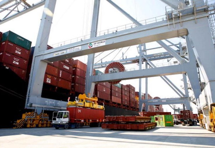 DP World partners with Emirates Development Bank to finance SME growth