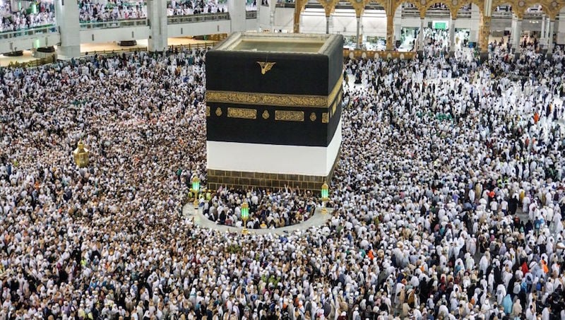 Saudi Arabia scraps restrictions on Hajj pilgrim numbers, age limit