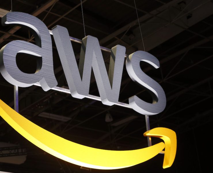 Masdar city and AWS sign partnership