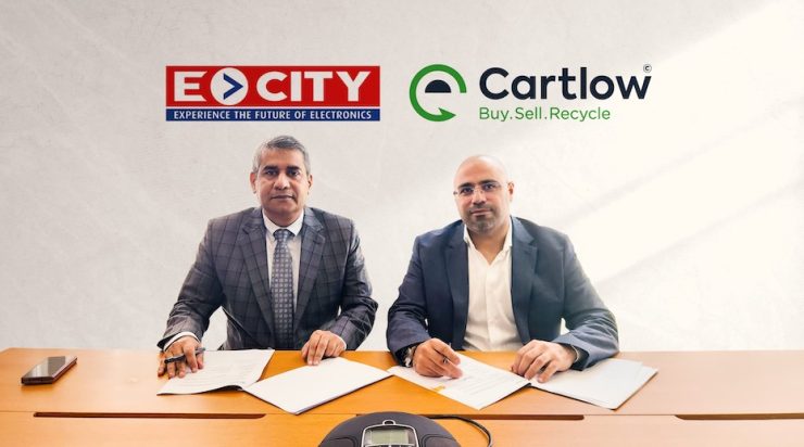 Ecity - Cartlow sign agreement Image credit Cartlow