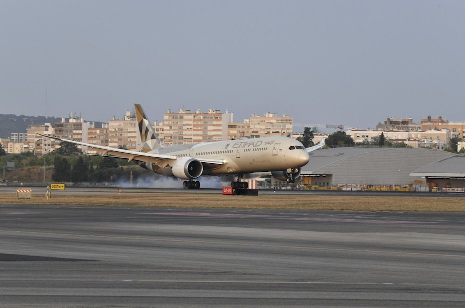 Etihad Airways