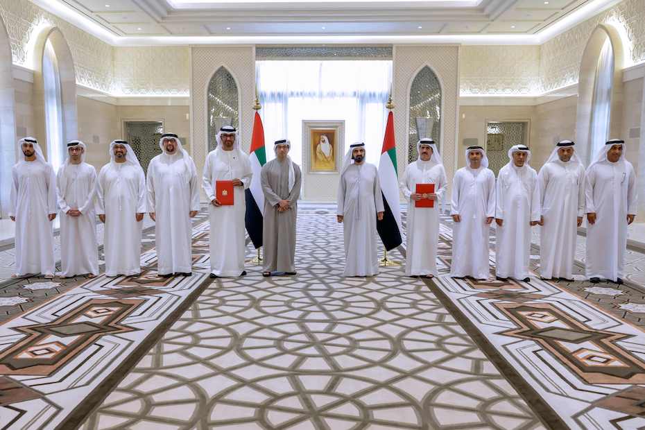 Mohammed bin Rashid witnesses signing of agreement between Masdar and DEWA Image DEWA