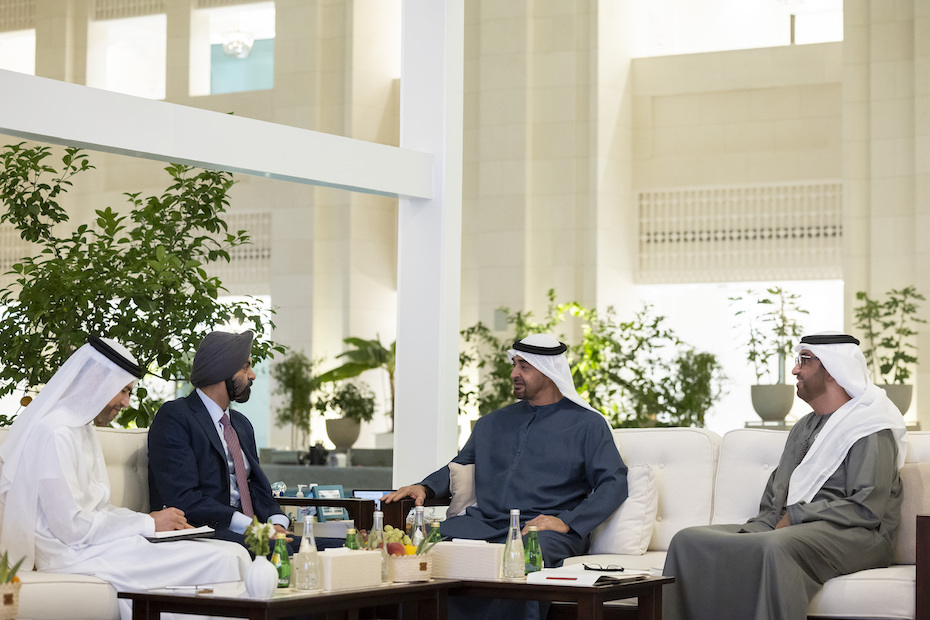 UAE PRESIDENT MEETS WORLD BANK CHIEF