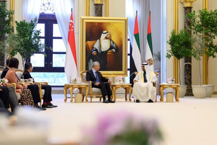 UAE President and Singapore PM discuss bilateral relations Image WAM