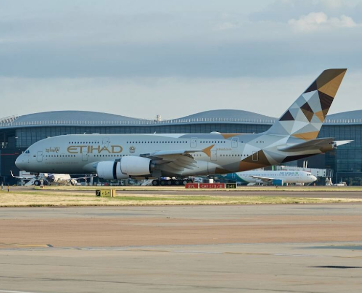 ETIHAD AIRBUS A380 SUPERJUMBO - to fly to NEW YORK