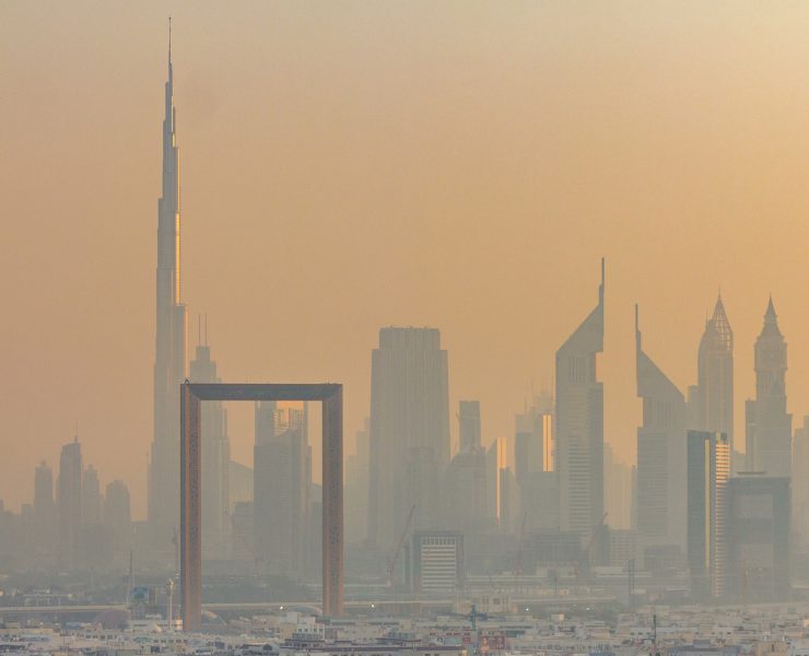 Dubai Frame symbolically faces both the older and newer parts of the city.